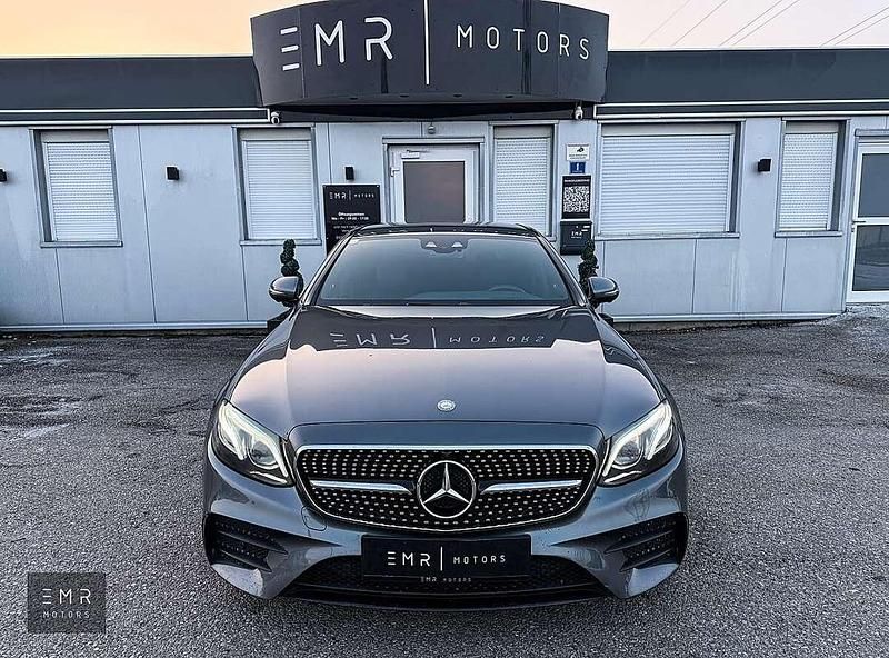 Gebraucht Mercedes E220 AMG line 194 PS (142 kW) 2016 Grau Limousine