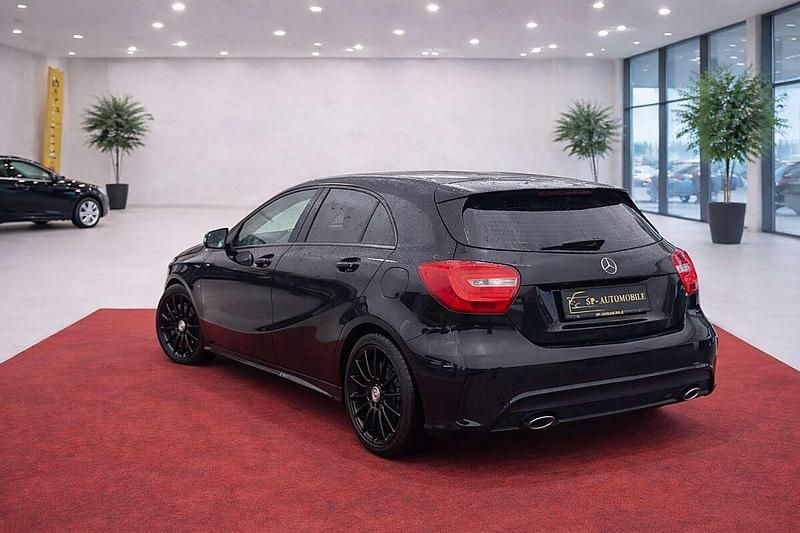Gebraucht Mercedes A200 AMG 136 PS (100 kW) 2014 Schwarz Limousine