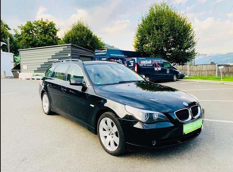 Gebraucht BMW 520 163 PS (119 kW) 2006 Schwarz Kombi