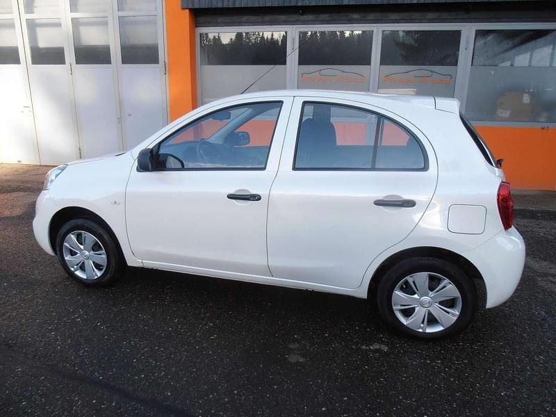 Gebraucht Nissan Micra Visia 80 PS (58 kW) 2015 Weiß Kleinwagen