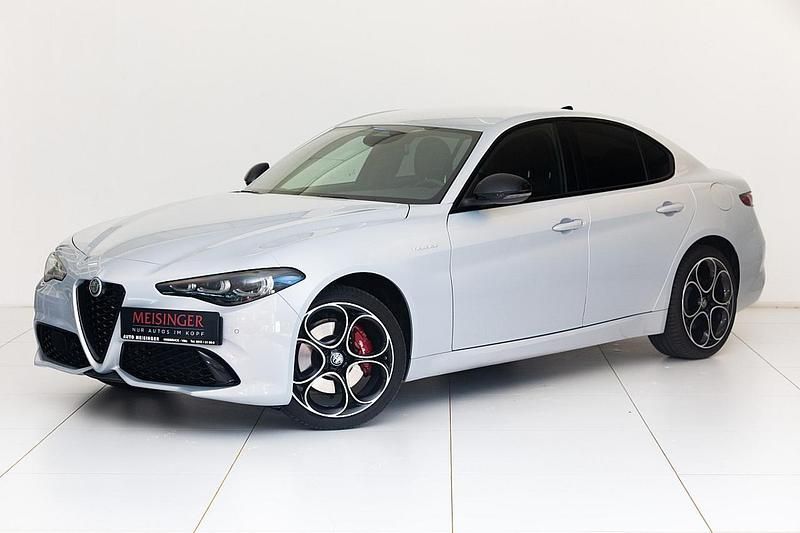 Gebraucht Alfa Romeo Giulia Sprint 280 PS (205 kW) 2025 Weiß Limousine