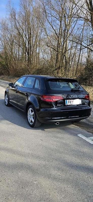 Gebraucht Audi A3 Ambiente 105 PS (77 kW) 2013 Limousine