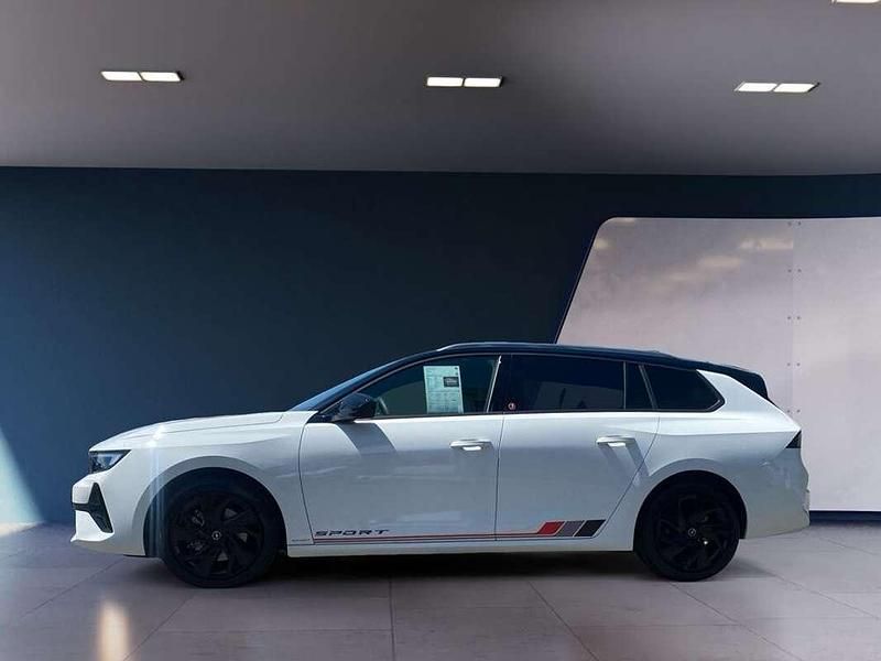 Neu Opel Astra 131 PS (96 kW) 2025 Weiß Kombi