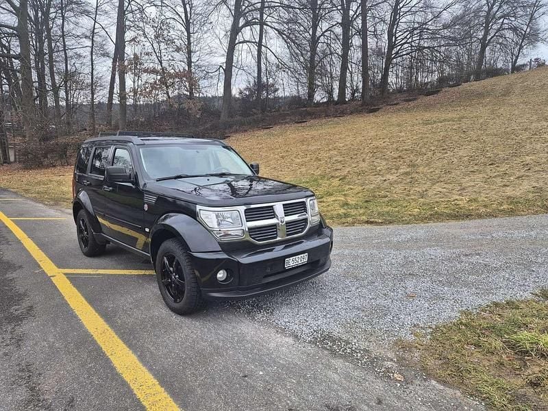 Gebraucht Dodge Nitro SE 177 PS (130 kW) 2008 Schwarz SUV