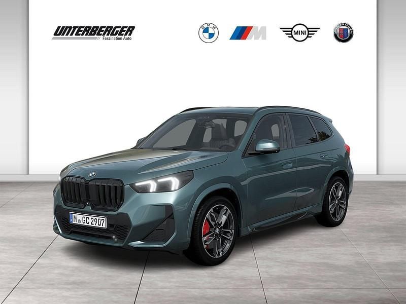 Neu BMW X1 Shadowline 211 PS (155 kW) 2025 Grün SUV