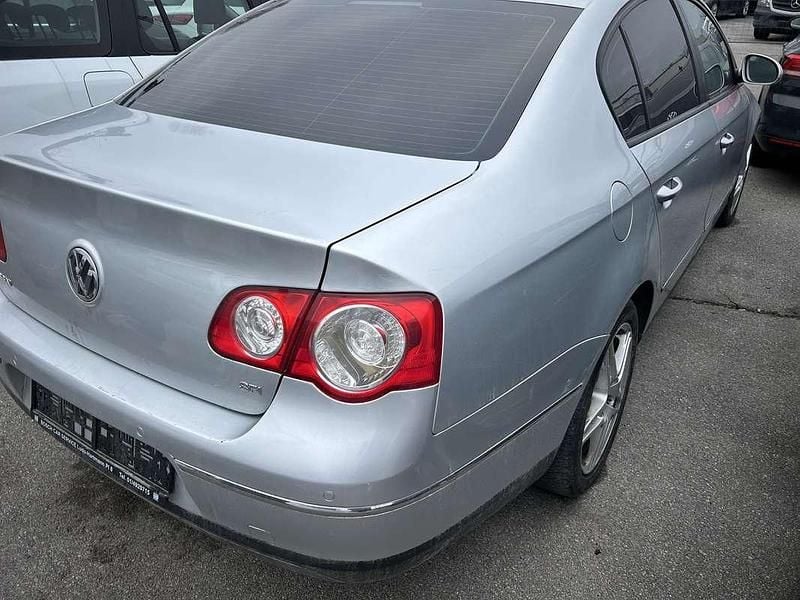 Gebraucht VW Passat Comfortline 116 PS (85 kW) 2005 Limousine