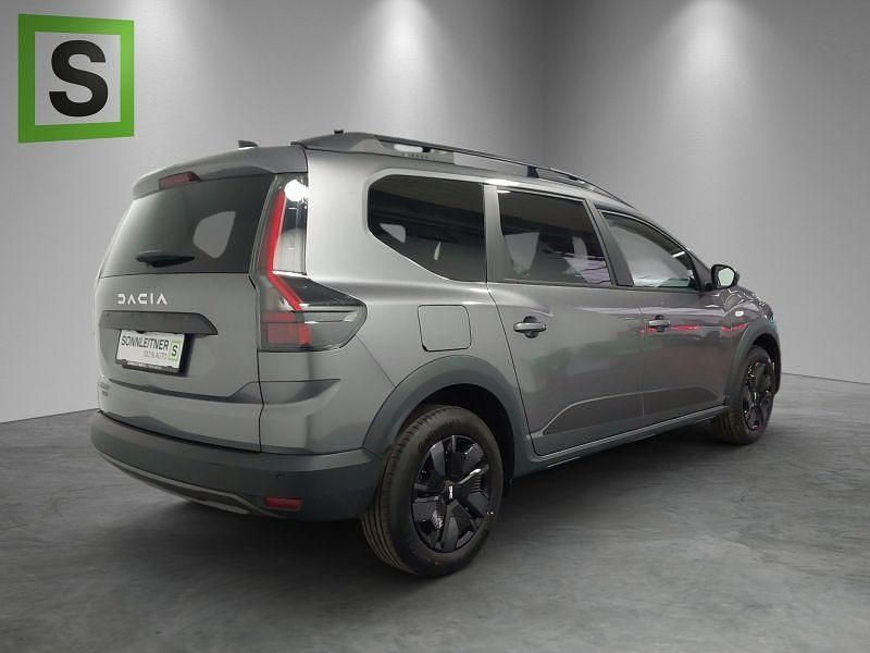 Neu Dacia Jogger Expression 109 PS (80 kW) 2026 Van / Kleinbus