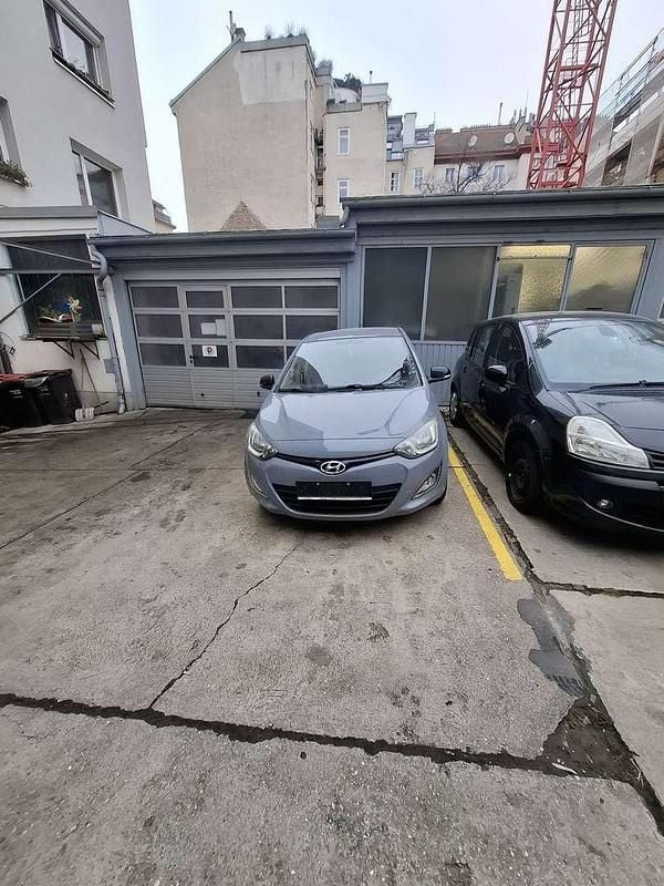 Gebraucht 2014 Hyundai i20 GO! Limousine | € 5.900 (Fairer Preis) - Bild 1/4