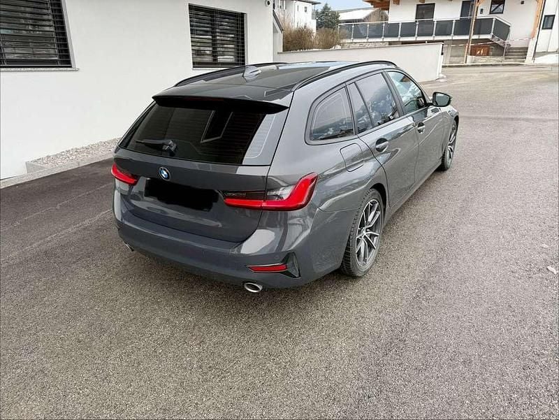 Gebraucht BMW 320 190 PS (139 kW) 2020 Kombi
