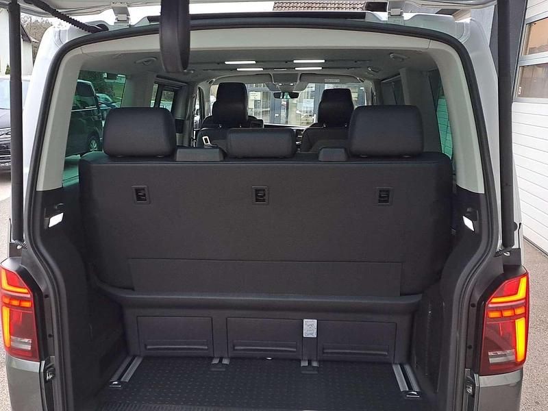 Gebraucht VW Multivan 204 PS (150 kW) 2021 Silber Van