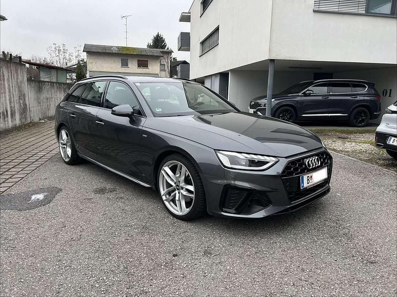 Gebraucht Audi A4 S-Line 150 PS (110 kW) 2020 Grau Kombi