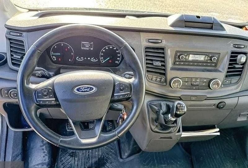 Gebraucht Ford Transit Trend 131 PS (96 kW) 2021 Weiß Van