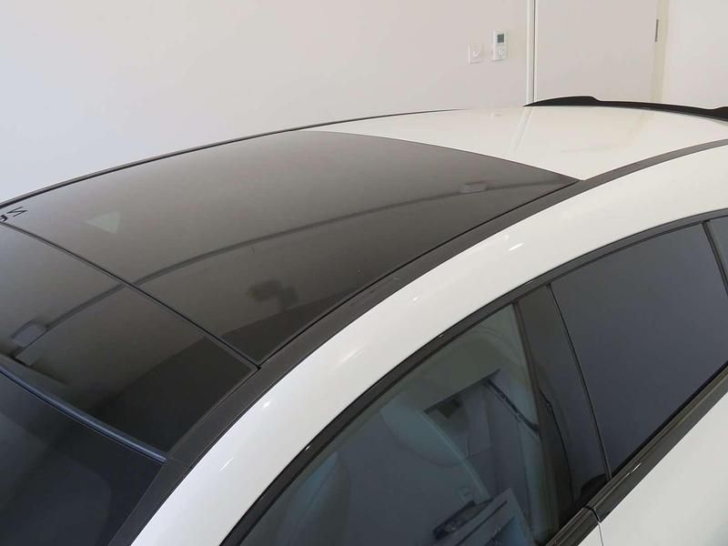 Gebraucht Mercedes CLA200 Shooting Brake 150 PS (110 kW) 2020 Weiß Kombi