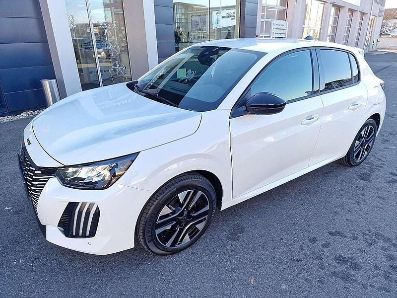 Weiß Gebraucht 2024 Peugeot 208 Allure Kleinwagen | € 20.790 - Bild 1/4