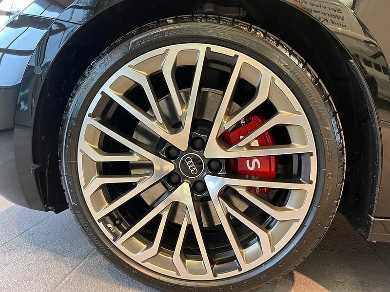 Neu Audi S5 Ambiente 367 PS (269 kW) 2025 Schwarz  metallicperleffektno Kombi