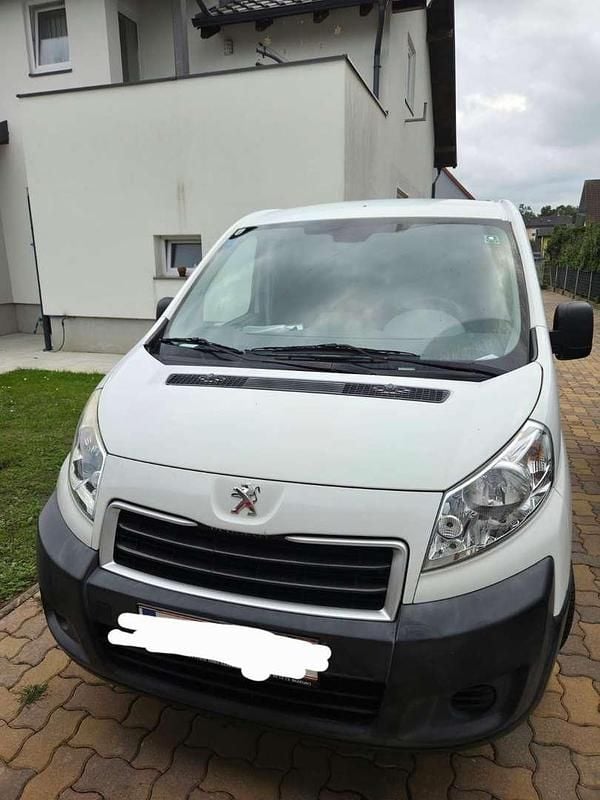 Gebraucht Peugeot Expert 90 PS (66 kW) 2012 Weiß Van