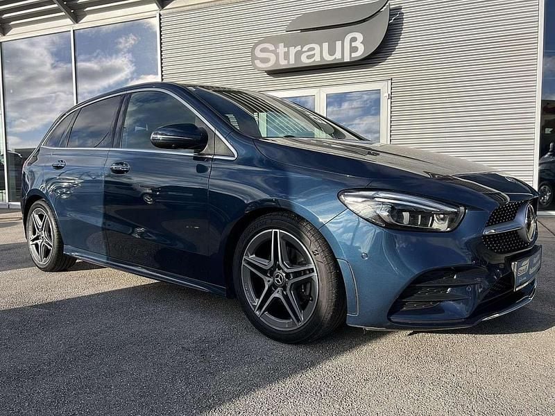Blau Gebraucht 2019 Mercedes 200 Limousine | € 23.900 (Fairer Preis) - Bild 1/4