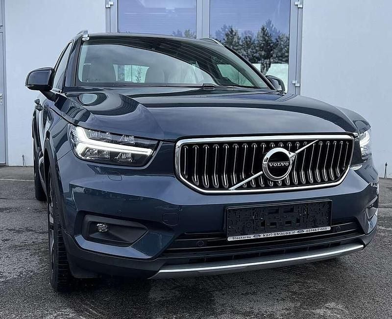 Gebraucht Volvo XC40 Inscription 190 PS (139 kW) 2019 Grau SUV