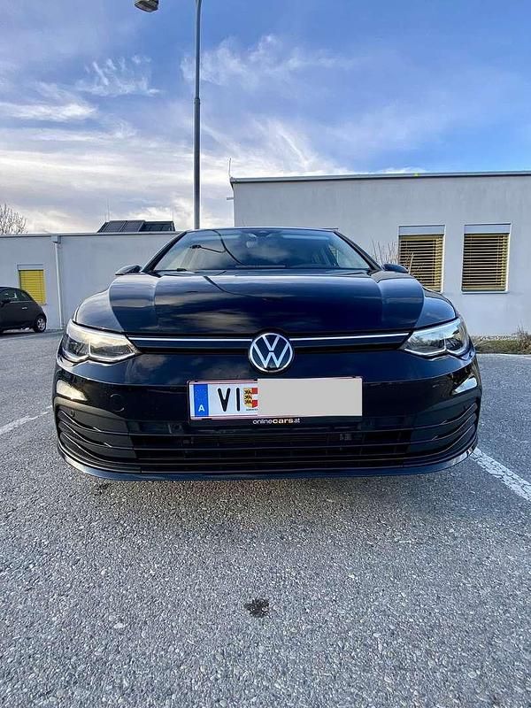 Gebraucht VW Golf Life 116 PS (85 kW) 2023 Limousine