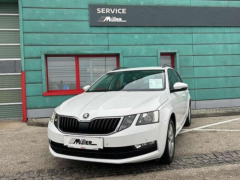 Weiß Gebraucht 2020 Skoda Octavia Kombi | € 15.990 (Guter Preis) - Bild 1/4