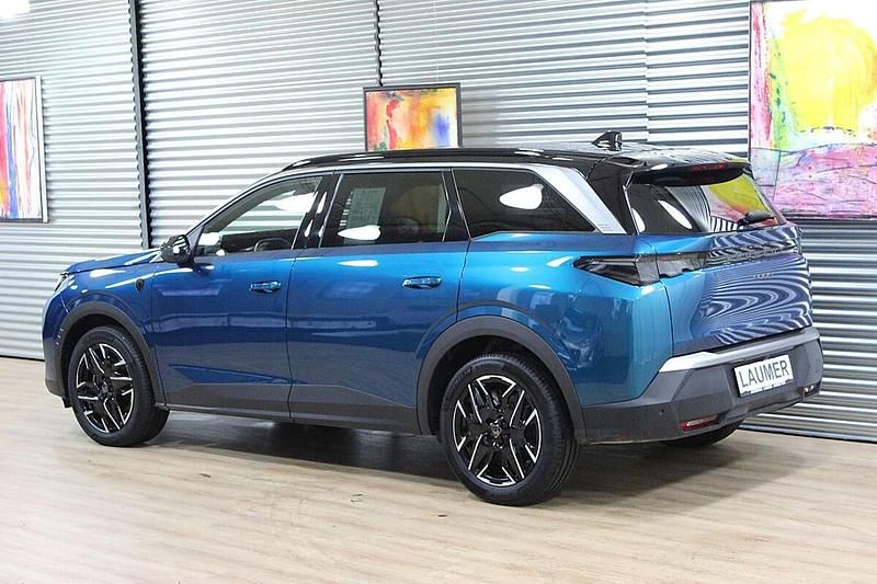 Gebraucht Peugeot 5008 GT 136 PS (100 kW) 2025 Blau SUV