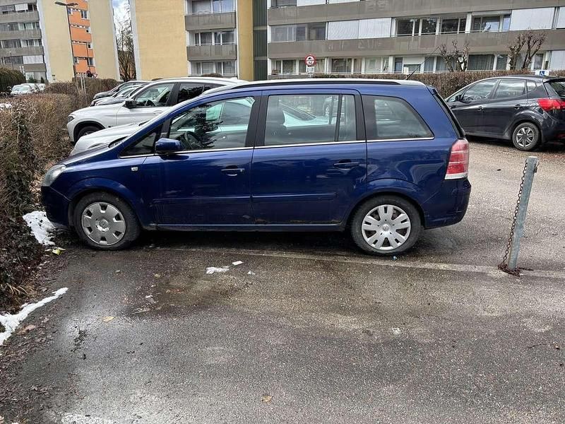 Gebraucht Opel Zafira 101 PS (74 kW) 2007 Van / Kleinbus