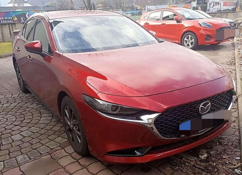 Gebraucht Mazda 3 122 PS (89 kW) 2019 Rot Limousine
