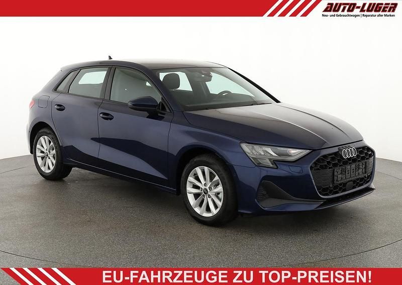 Neu Audi A3 Ambiente 150 PS (110 kW) 2025 Navarra blau metallic Limousine