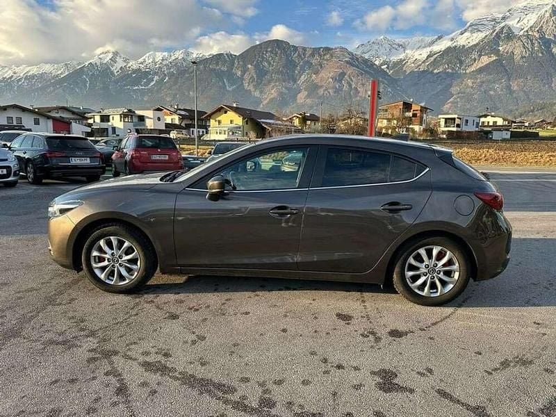 Gebraucht Mazda 3 Inclusive 120 PS (88 kW) 2018 Grau Limousine