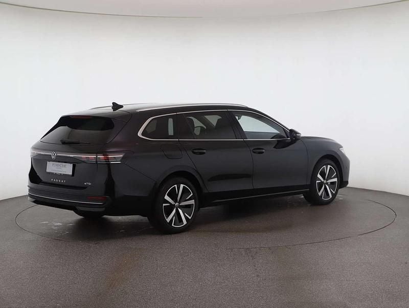 Gebraucht VW Passat Business 150 PS (110 kW) 2025 Schwarz  metallic Kombi
