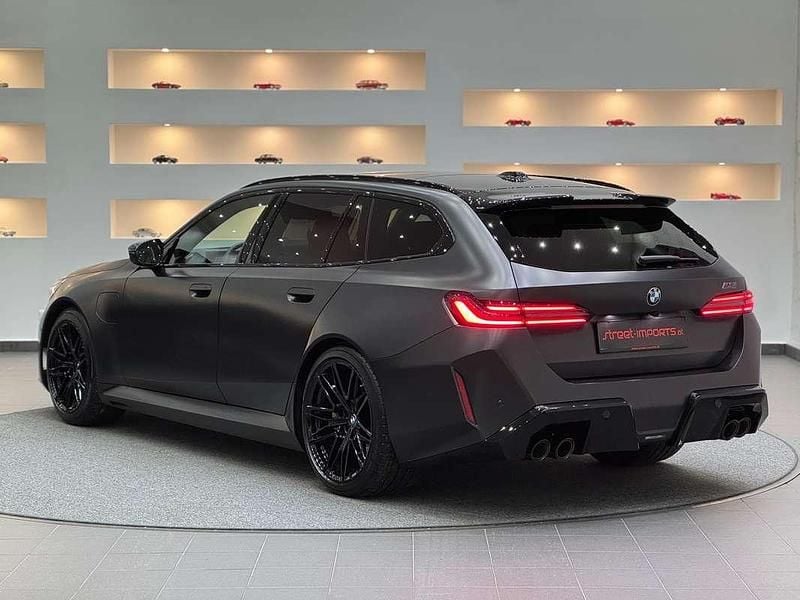 Gebraucht BMW M5 Shadowline 727 PS (534 kW) 2025 Grau Kombi