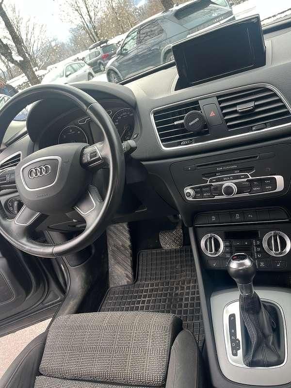 Gebraucht Audi Q3 177 PS (130 kW) 2012 Grau SUV