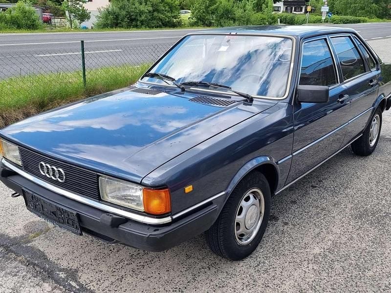 Blau Gebraucht 1982 Audi 80 Limousine | € 9.500 - Bild 1/4