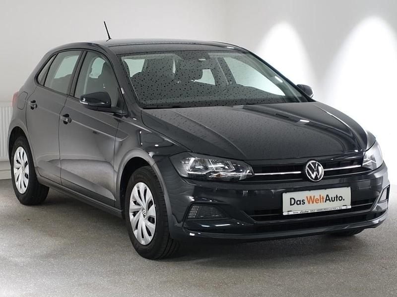 Mittelgrau normal Gebraucht 2021 VW Polo Comfortline Limousine | € 14.990 (Fairer Preis) - Bild 1/4