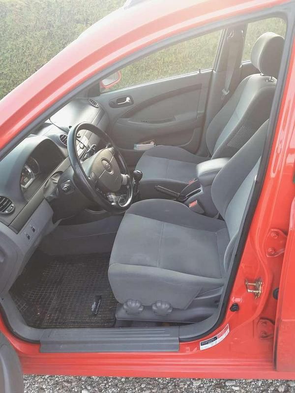 Gebraucht Chevrolet Nubira SE 109 PS (80 kW) 2005 Rot Kombi