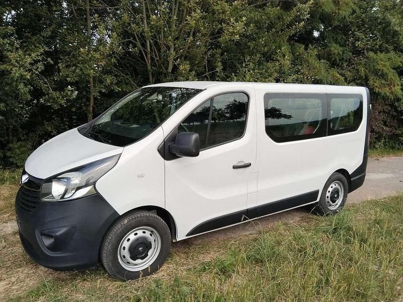Gebraucht Opel Vivaro 125 PS (91 kW) 2017 Van / Kleinbus