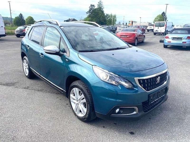 Grün Gebraucht 2017 Peugeot 2008 SUV | € 7.890 (Fairer Preis) - Bild 1/4