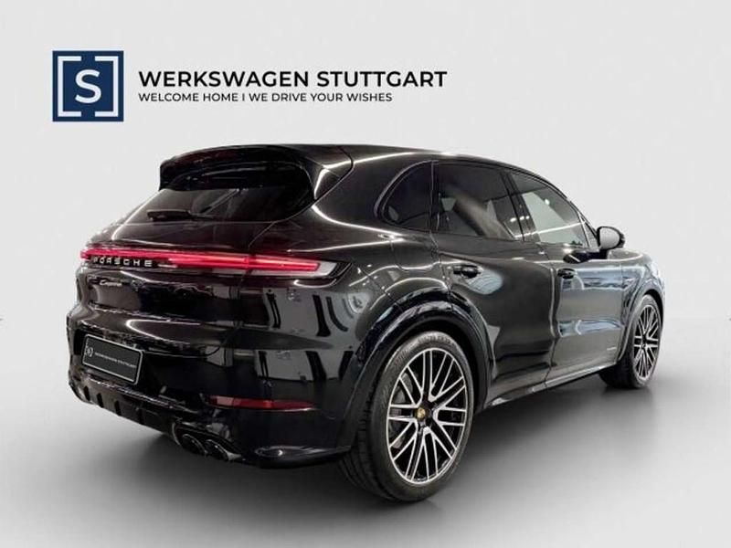 Gebraucht Porsche Cayenne 471 PS (346 kW) 2025 Schwarz SUV