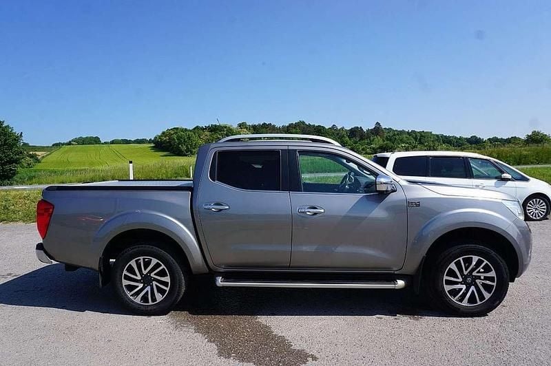 Gebraucht Nissan Navara Tekna 190 PS (139 kW) 2016 Grau Abholung