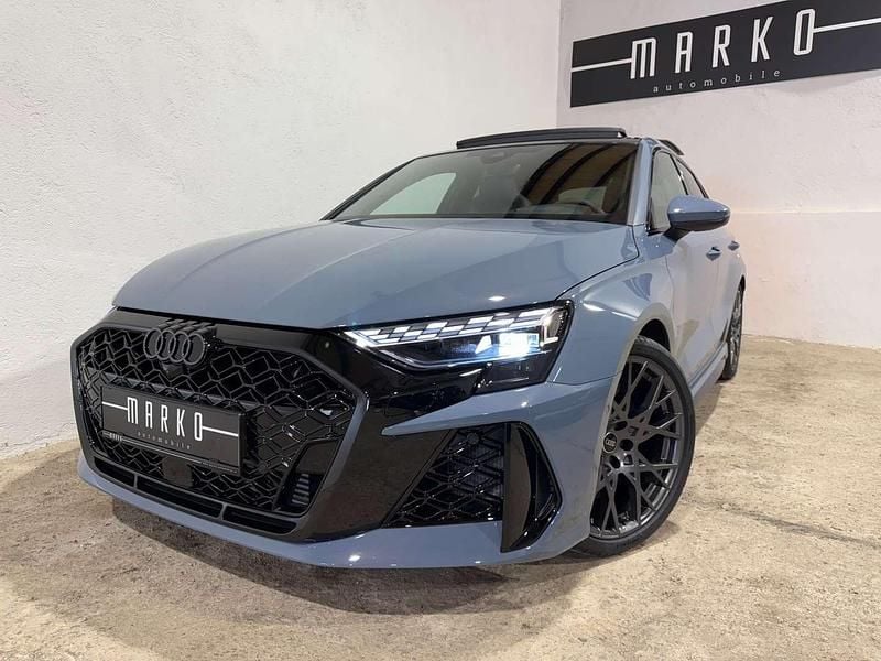 Grau Gebraucht 2025 Audi RS3 Sport Limousine | € 82.900 - Bild 1/4