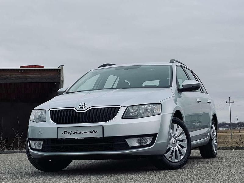 Gebraucht Skoda Octavia Ambition 110 PS (80 kW) 2015 Grau Kleinwagen