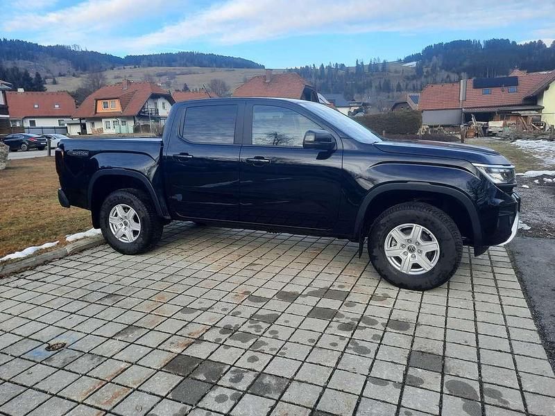 Gebraucht VW Amarok Life 205 PS (150 kW) 2023 Schwarz Abholung