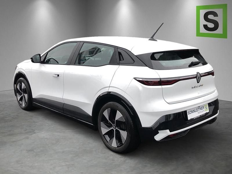 Gebraucht Renault Megane E-Tech Equilibre 160 kW (218 PS) 2022 Weiß Limousine