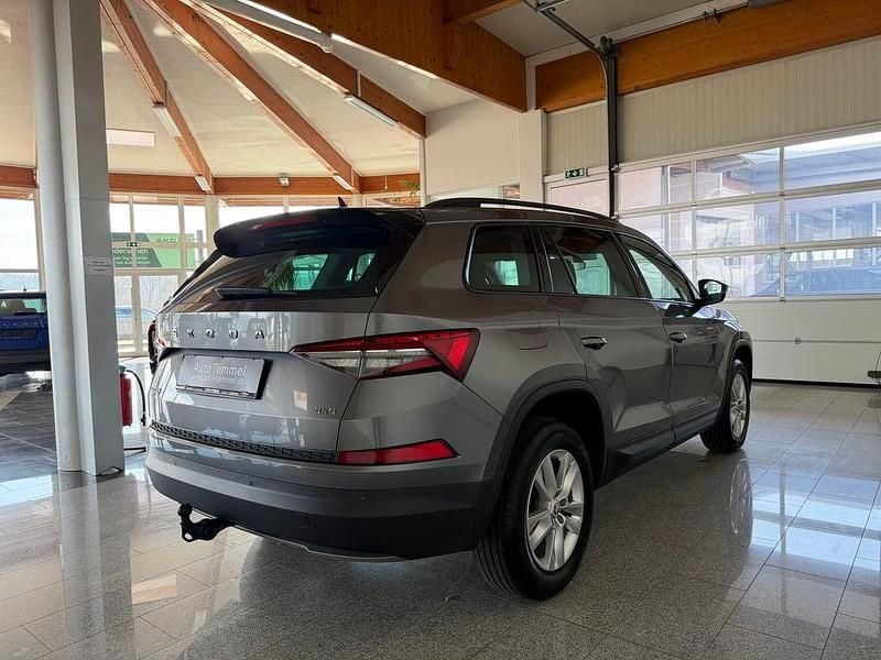 Gebraucht Skoda Kodiaq Ambition 150 PS (110 kW) 2023 Dunkelgrau  metallic SUV