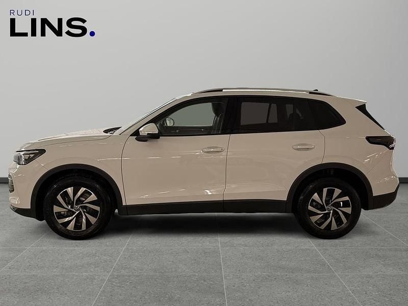 Neu VW Tiguan 150 PS (110 kW) 2026 Weiss  normal SUV