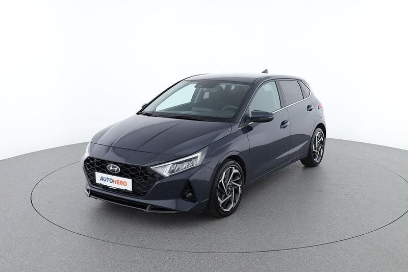 Schwarz Gebraucht 2022 Hyundai i20 Trend Limousine | € 18.490 - Bild 1/3