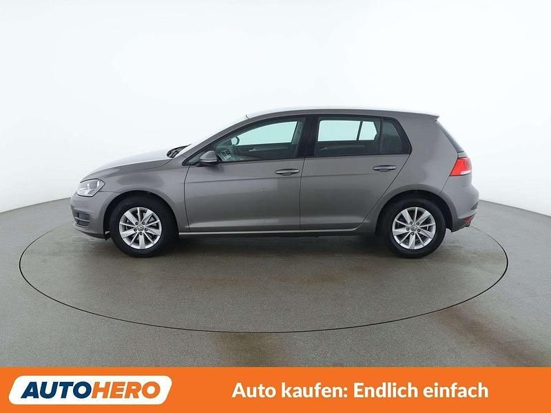 Gebraucht VW Golf VII Comfortline 122 PS (89 kW) 2014 Grau Kleinwagen