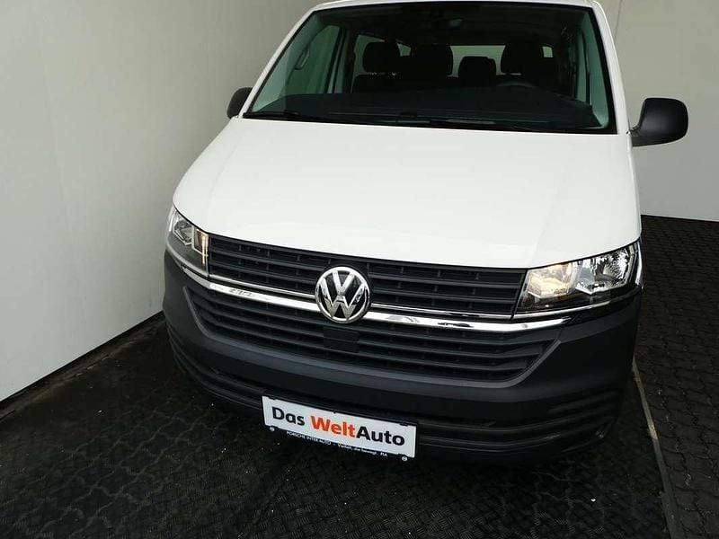 Gebraucht VW Transporter 110 PS (80 kW) 2024 Weiss  normal Van