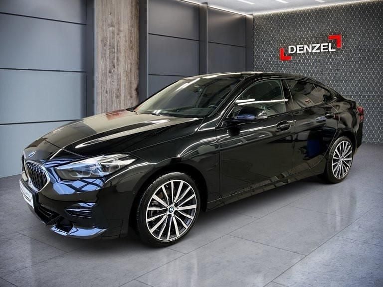 Gebraucht BMW 220 Sport Line 178 PS (130 kW) 2025 Saphirschwarz met. Coupé