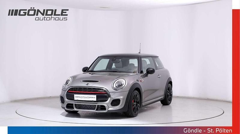 Silber Gebraucht 2018 Mini John Cooper Works Hatch Kleinwagen | € 24.900 (Fairer Preis) - Bild 1/4